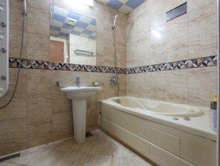 Rampart Hotel Suwon Bagian luar foto